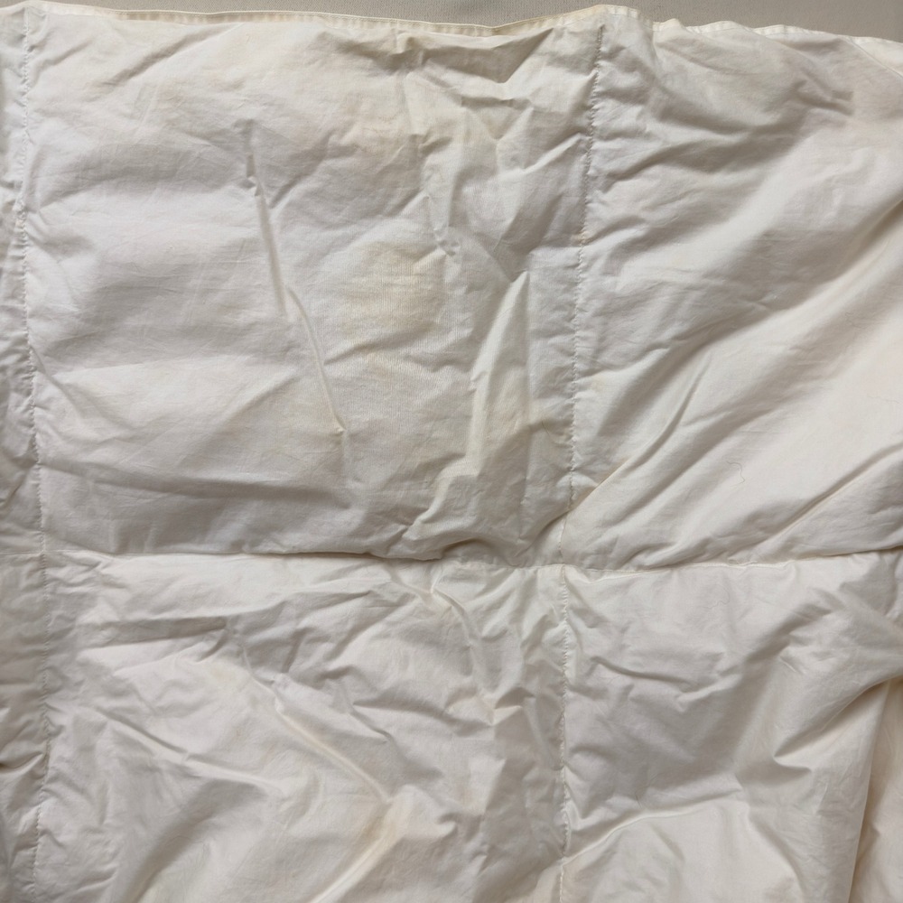 Woolrich Down Comforter King White Down Fill Cotton Solid Year-Round New - Picture 9 of 10